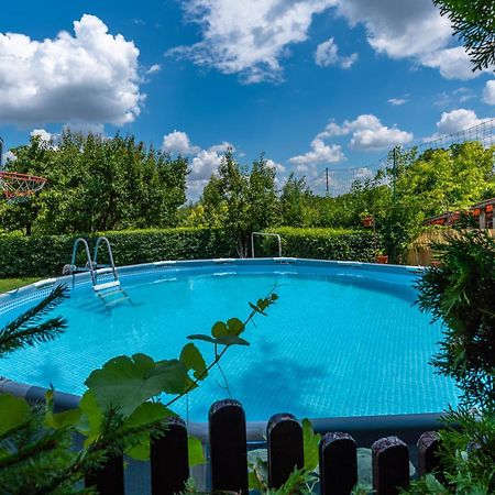 Provence Apartment Арад Екстериор снимка